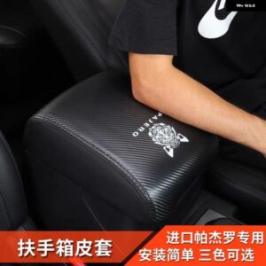 三菱 パジェロ アクセサリーV73V75V77V87V93V97中央手すりレザーカバー パジェロ IOフルピニン モンテロ カスタム