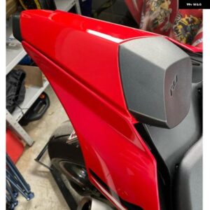 オートバイ バイク パッセンジャー リア フェアリング シートカウルカバー 2018 2019- 2022 ヤマハ YZF-R1 ブルー ブラック レッド シルバー 2015 - 17