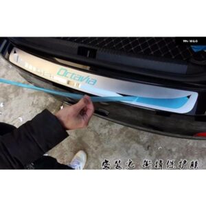 シュコダ オクタビア A7 2015 - 19 ステンレス リア トランク バンパー プロテクター リア スカッフプレート リアドアシル