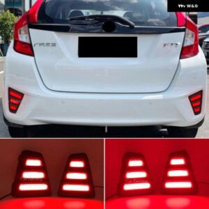 1ペア 多機能車 LED リア フォグランプ ブレーキライト ウィンカーライト リバースランプ ホンダ ジャズ 2014-16 カスタムパーツ アクセサ