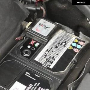車用バッテリーダストカバー プラスマイナス キャップ VW パサート B8 CC ゴルフ 7 MK7 ティグアン シロッコ ボーラ オクタヴィア A3 Q3 - black