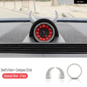 ポルシェ コンパスダイヤモンドがちりばめ 悪魔子牛角車 ステアリングホイール 計器 装飾 クリエイティブな 装飾 車 ステッカー - Silver Silver 3 Piec