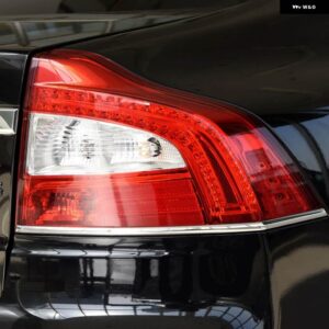 ボルボ テールライト S80L 2014 2015 テールライト リアブレーキランプリバースライトウィンカー 31364292 - right