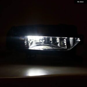 アウディ LED ハロゲン フォグライト フロントバンパー ライト A3 スポーツバックハッチバック 2012-16 8V0941699C 8V0941700C - Halogen, 1 Left and 1 Right