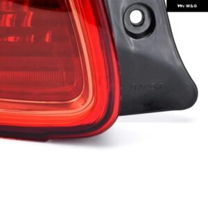 スズキ SX4 ハッチバック 2007 - 12 車用 リア テールライト アセンブリ ブレーキライト ストップランプ テール 電球 付き - 1pcs　Right　light