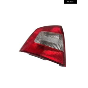 車 リア テールライト 電球 なし SKODA OCTAVIA A6 SEDAN 2009-2013 RS 2009-2013 カー スタイリング 1Z5945111B 1Z5945112B - Left