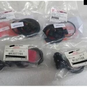 1セット 1 ホイール 4 ブレーキポンプリペアキット パジェロ スポーツブレーキスプリットポンプホルスター L200 MR307786 KH トリトン MR527979 - for 4 wheel set