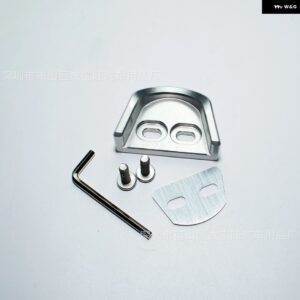 テールゲート異音防止装置 V97 V93 V87 V73 三菱 パジェロ テールドア緩みリペア モンテロ ショーグン ドアロック - Silver