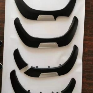 フェンダー フレアハイラックス REVO ロッコサーフ自動フェンダー サイドプレートカバー 2015-19 アクセサリー部品 - Silver