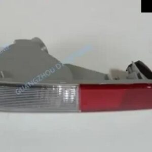 1 2個 リアバンパー ランプアウトランダー GF 2013-2014 8336A102 ストップランプエアトレック フォグランプ 電球 あり バルブ 無 8337A111 - R no bulb