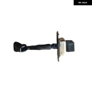 1ピース フロントミドルドアチェックストラップストッパーアウトランダー CU MR526777 2000-2006 ヒンジアームエアトレック旧ランサー CS00 - Front MR526777