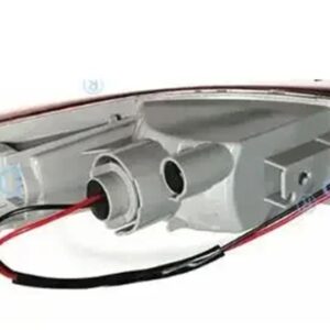 1ピース リアバンパー ランプ バルブ 無エアトレック CW 2007-2012 リア フォグランプ アウトランダー EX 8337A015 リア信号灯 - Right with bulb