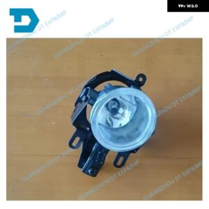 1個 フォグライト パジェロ V73 MN133758 2003-2006 フォグランプ 電球 付き モンテロ V75 V77 フロントランプ SHOGUN V60 L R - right