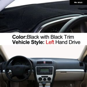 シュコダ オクタヴィア 2 A5 MK2 1Z 2005 - 2014 ダッシュボード カバー ダッシュマットカーペットケープアンチサンサンシェード ダッシュマット 2013 2012 - Black LHD