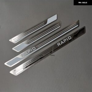 シュコダ ラピッドオクタヴィアドア プロテクター シル フットボード アクセサリーステップパッド エッジ クロム スタイリング - Rapid