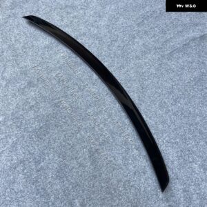 AMG スタイル ABS ブラックとカーボンルック リア トランク リップ スポイラー ウィング メルセデス CLSクラス W218 2011-17 - Glossy Black