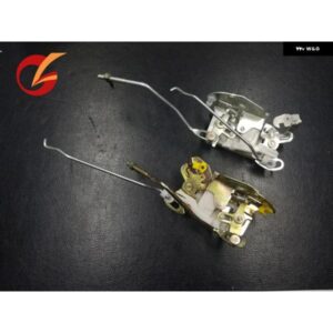 MAZAD B2000 ピックアップ トラックのフロントドア ロック ラッチ使用