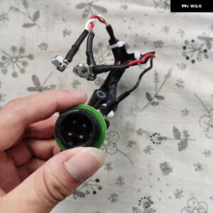 5289407 燃料 インジェクター ハーネス カミンズ IF3.8 エンジン