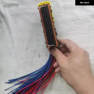 55P コモンレールコネクタPC ボード ECU ソケット自動車 インジェクター モジュール プラグとワイヤーハーネス