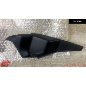 ECLIPSECROSS GK1W プレート両端雨水集水 COVER FR DECK 7405A883 7405A693 7405A884 7405A694