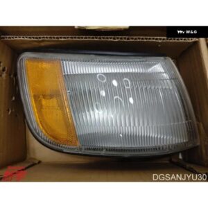 スペースウーガン N34W ランプユニット コンビネーション FR RH MB848928