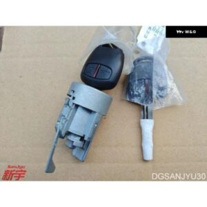 OUTLANDER2 2007-2012 CW0W シリンダー ステアリング ロック 6370A840 ただし リモコンバッテリーが切れて CR1616 を交換が必要