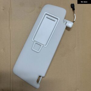 グレーフロントサンバイザーパネル化粧ミラー ライト VW ゴルフ 7 MK7 MK8 T-クロス パサート B8 CC E- ゴルフ T-ROC 5GG857551 - Left