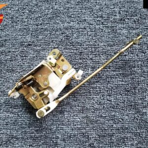 いすゞ TFR グレートウォール セーラー フロント ドア ロック ラッチ使用 - LH