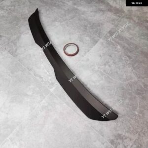 シュコダ コディアック MK1 スポーツライン 2016-/RS 2019- リアルーフ スポイラー ウィング リア トランク ルーフ スポイラー キャップテール翼 装飾 - Matte Black