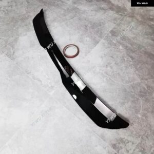 シュコダ コディアック MK1 スポーツライン 2016-/RS 2019- リアルーフ スポイラー ウィング リア トランク ルーフ スポイラー キャップテール翼 装飾 - Glossy Black