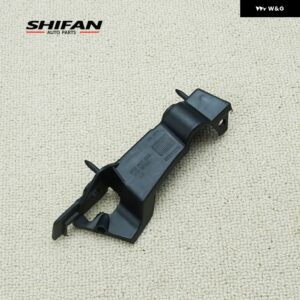 8K0807283 8K0807284 フロント バンパー サポート ブラケット ガイドピース アウディ A4/S4 A4L 2010-15 カーアクセサリー - 8K0807283　LH