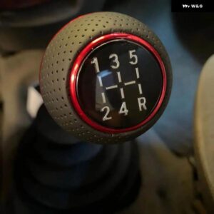 5速 汎用 カー ギア シフト ノブ マニュアル トランス ミッション レザーとアルミベース 車ノブを