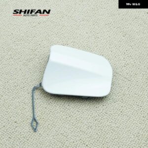 A1568859500 フロント バンパー トレーラーフック アイマスクホールカバー メルセデス ベンツ GLA W156 18-19 1568859500 カーアクセサリー