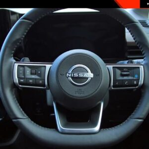 車内アクセサリーストリップ ステアリングホイール トリム 2025 日産 キックス - Silver