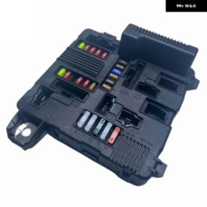 エンジンヒューズボックス 8200306032 8200306033 8200306033B 8200306032C S118399200F 適合シーニック 2 オートマチックトランスミッショ