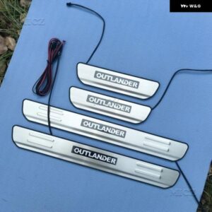三菱 アウトランダー LED 2013 - 2019 カーアクセサリー カー スタイリング ステンレス カードアカバー 外側ドアシルプレート