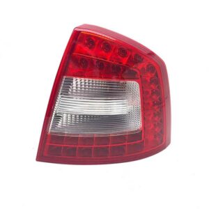 LED リアライト バンパー ライト テールライト カバー ブレーキランプ シュコダ オクタビア A6 RS 2009-13 カー スタイリング - Right