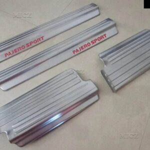 三菱 パジェロ スポーツ 2010-2014 オートアクセサリー ステンレス ドアシル スカッフプレート ドアシルストリップ ウェルカムペダル 4個 - b