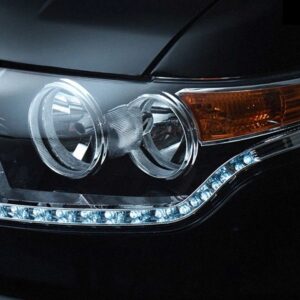 UAZ パトリオット バイジャ トゥロス 2007-2019 超高輝度 SMD LED エンジェルアイ ハローリングキット デイライト カー スタイリング アクセサリー - Facelift