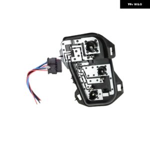 テールライト ソケットプラグ BMW 1シリーズ F20 F116 F118 F120 F125 テールライト ランプ ホルダー キャリア 回路基板アクセサリー - Left and Plug