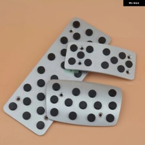 XV スバル レガシィ フォレスター アウトバック トライベッカ レヴォーグ WRX STI インプレッサ ノンスリップ アクセル ブレーキ フットレスト ペダル パッ - AT