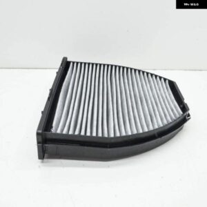 キャビン エアコン フィルター メルセデス W204 W212 C250 C300 E550 A2048300018 A2048300518 A2128300018 A2128300218 A2128300318PC 5844