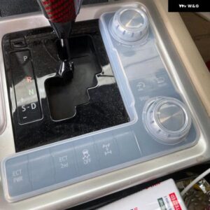 車用センター コンソール ギアノブ シフト パネル コントロール スイッチ 防塵 カバー トリム トヨタ ランドクルーザー FJ200 LC200 2016-2020