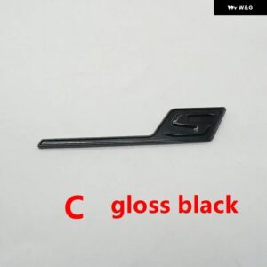 車リア トランク 文字 ステッカー A45 A35 C43 C63 E63 S63 CLS63 CLS53 GLC63 GLS53 GT63 GT S エンブレム - C gloss black