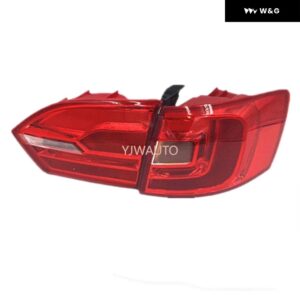 VW SAGITAR JETTA 2012 2013 2014 テールライト テールライト アセンブリ オートリア ブレーキライト ウィンカー リバース フォグランプ - 2 Pcs Right Side