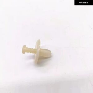 適合車種： プジョー 1007 106 206 207 3008 306 307 308 408 405 406 508 607 407 806 エキスパート RCZ 153916 燃料タンクガード リベット - Single price