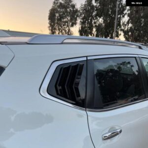 カーアクセサリー 日産 ローグ エクストレイル T32 2014-2020 リアウィンドウルーバーシャ??ッター ブラインド カバ??ー トリム 2個