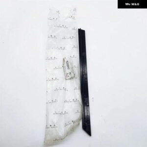 適合 シトロエン C4L C4 セガ フロント三角ガラス トリム ストリップ フロントドアガラスシュートガイド 装飾 ストリップ 96765699XT